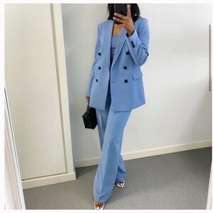 Double Breasted Periwinkle Blue Zara Suit - size M NWT